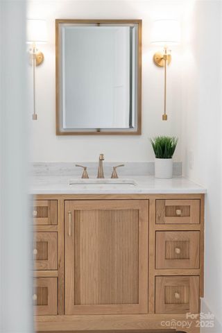 216 Walnut Street, Davidson, NC 28036