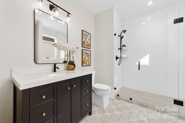 216 Walnut Street, Davidson, NC 28036