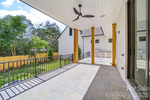 216 Walnut Street, Davidson, NC 28036