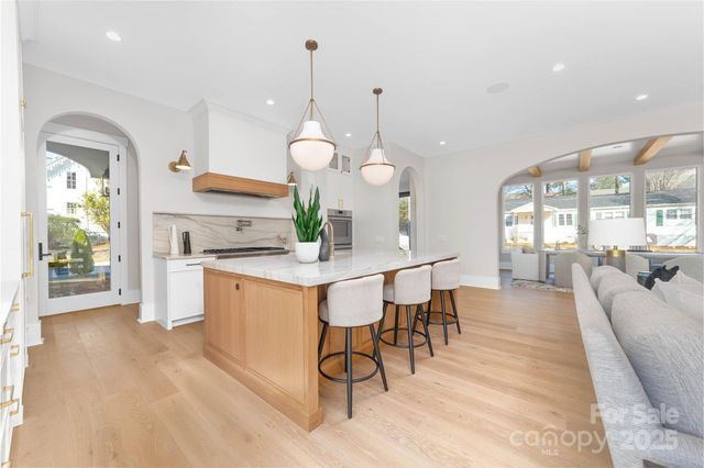 216 Walnut Street, Davidson, NC 28036