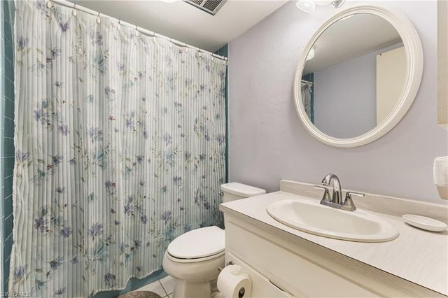 1740 Pine Valley DR # 211, Fort Myers, FL 33907