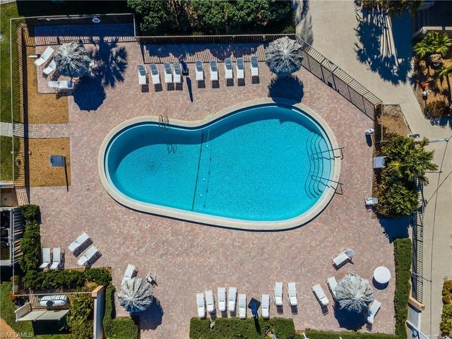 1740 Pine Valley DR # 211, Fort Myers, FL 33907