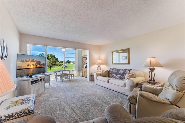 1740 Pine Valley DR # 211, Fort Myers, FL 33907