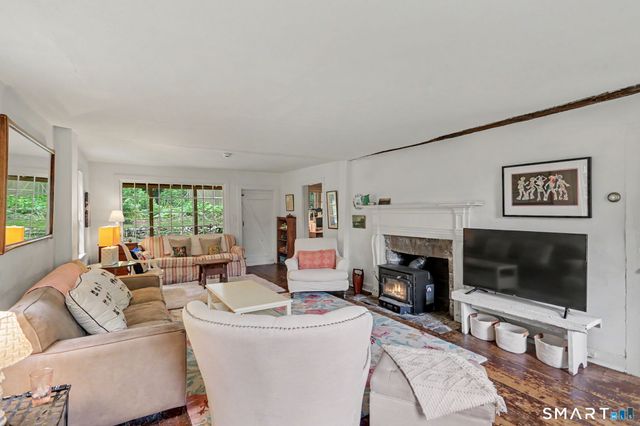 132 Westport Road, Wilton, CT 06897