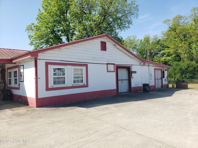 809 Conway Road, Fair Bluff, NC 28439