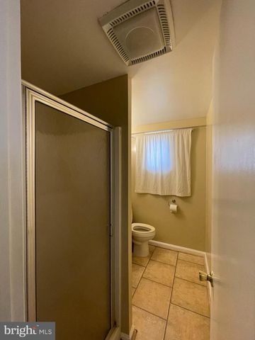 7407 SWEETBRIAR DR, College Park, MD 20740