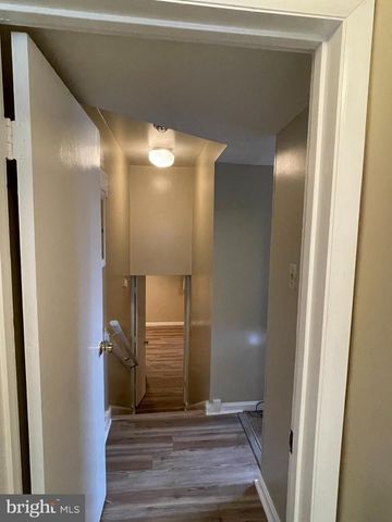 7407 SWEETBRIAR DR, College Park, MD 20740