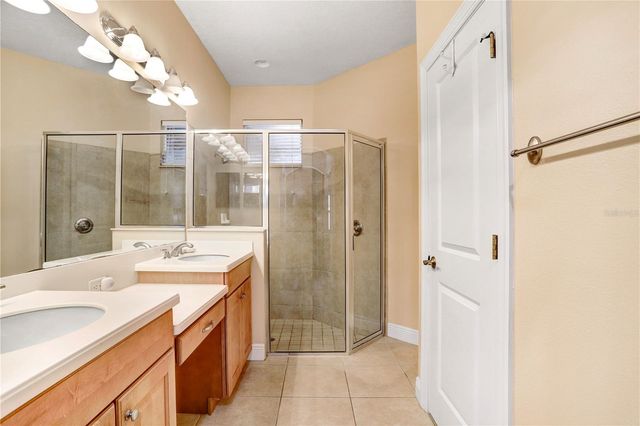 4984 ANNISTON CIRCLE, Tampa, FL 33647