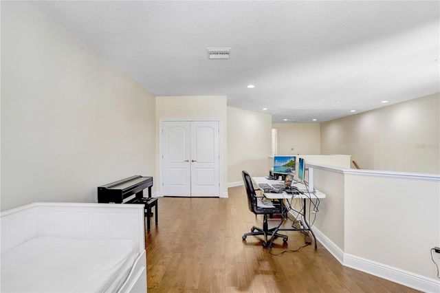 4984 ANNISTON CIRCLE, Tampa, FL 33647