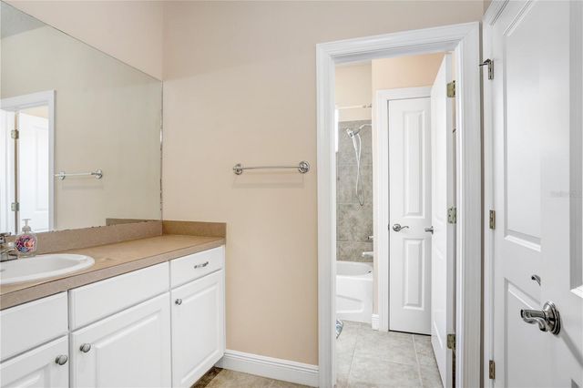 4984 ANNISTON CIRCLE, Tampa, FL 33647