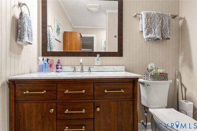 8674 Mary Ball Rd, Lancaster, VA 22503