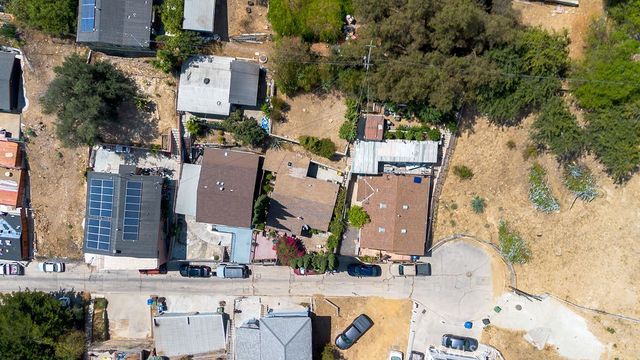 3033 Future Place, Los Angeles, CA 90065