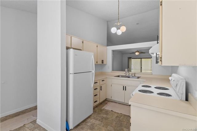 1304 SIESTA TERRACE 1304, Inverness, FL 34450