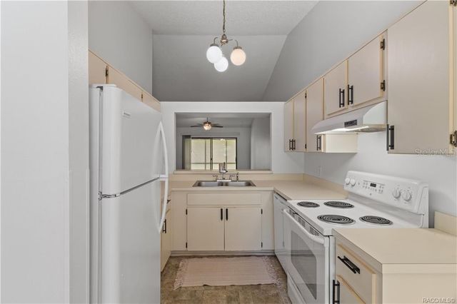 1304 SIESTA TERRACE 1304, Inverness, FL 34450