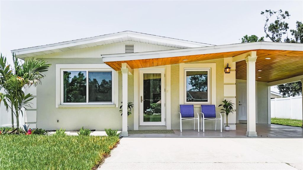 2604 12TH STREET W, Palmetto, FL 34221