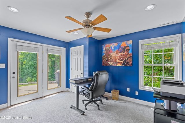 354 Peach Orchard Cir, Fisherville, KY 40023