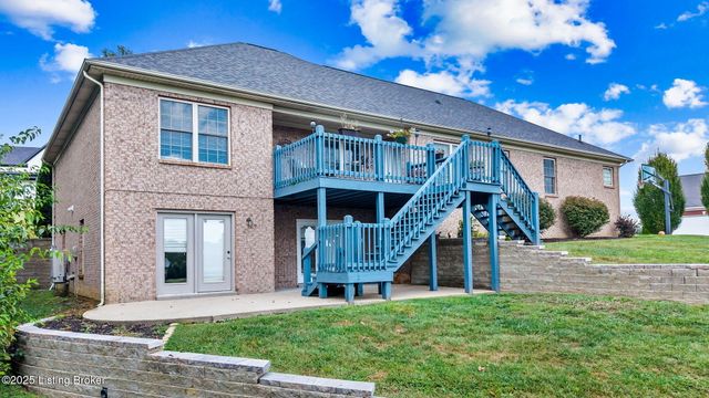 354 Peach Orchard Cir, Fisherville, KY 40023