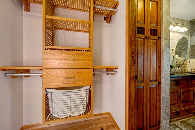 79 Cerro Del Alamo, Santa Fe, NM 87507