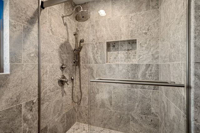 79 Cerro Del Alamo, Santa Fe, NM 87507