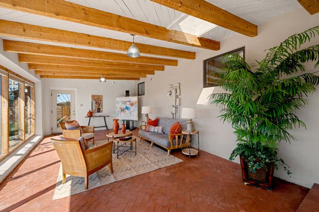 79 Cerro Del Alamo, Santa Fe, NM 87507