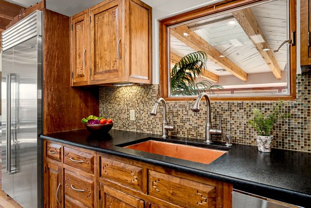 79 Cerro Del Alamo, Santa Fe, NM 87507