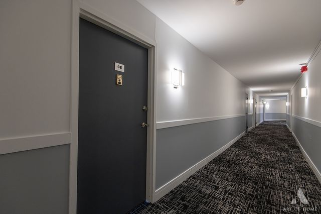 20 N Tower Road 9E, Oak Brook, IL 60523