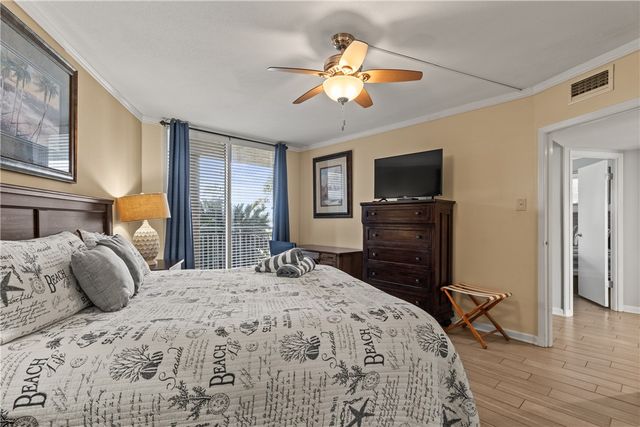 6649 Seacomber Dr 103, Port Aransas, TX 78373