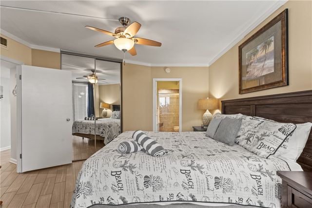6649 Seacomber Dr 103, Port Aransas, TX 78373
