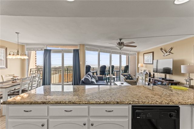 6649 Seacomber Dr 103, Port Aransas, TX 78373