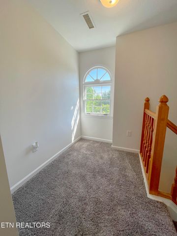 484 Riverbend Drive, Crossville, TN 38555