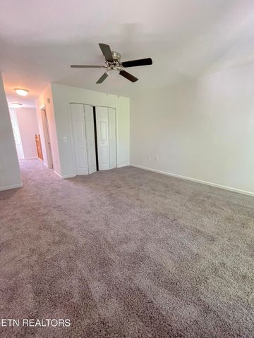 484 Riverbend Drive, Crossville, TN 38555