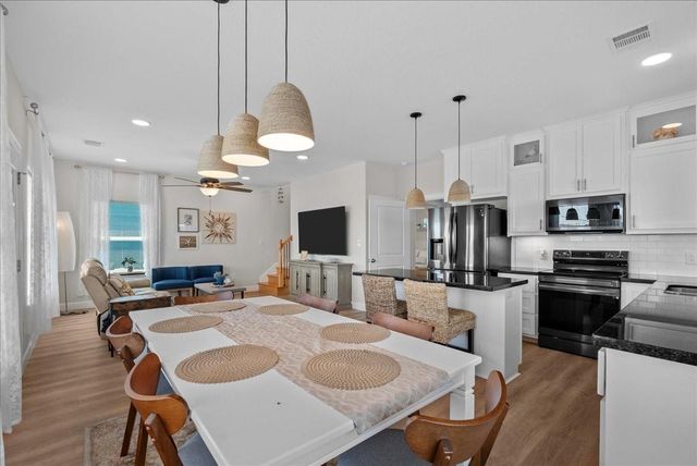 130 Beachcomber Avenue, Surfside Beach, TX 77541