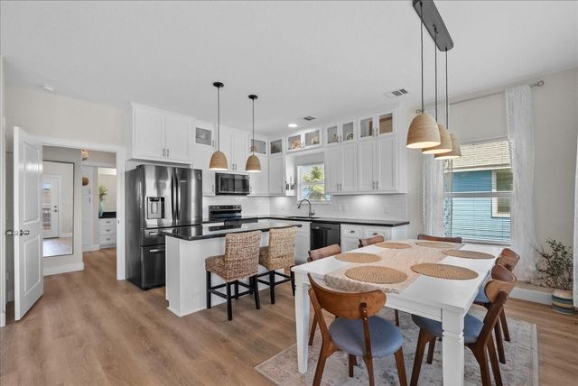 130 Beachcomber Avenue, Surfside Beach, TX 77541