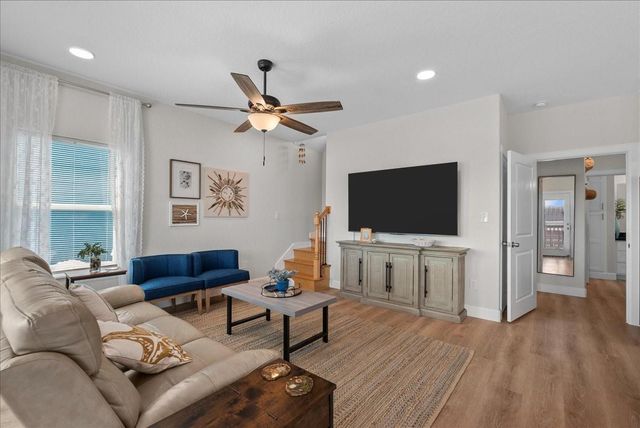 130 Beachcomber Avenue, Surfside Beach, TX 77541