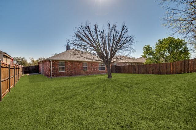 5427 Dove Drive, Dallas, TX 75236