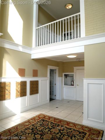 444 S Chester Street 413, Birmingham, MI 48009