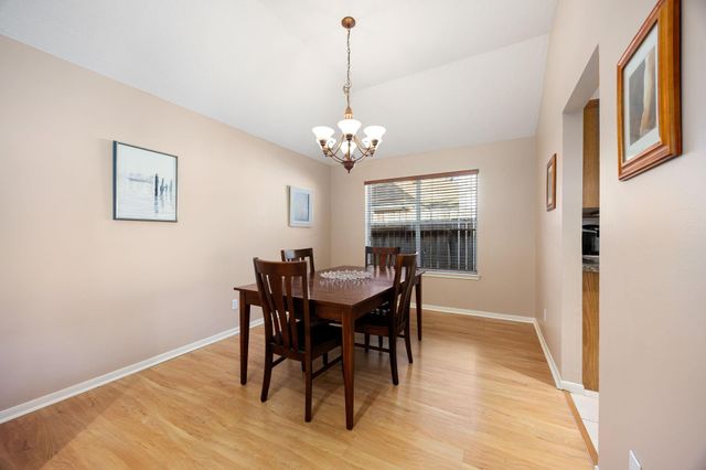 126 Rushton Circle, League City, TX 77573