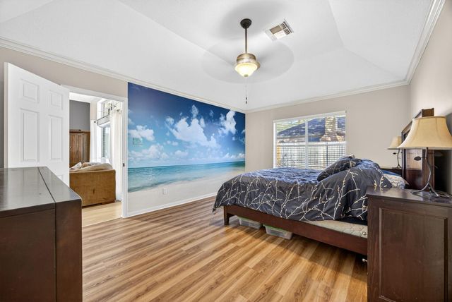 126 Rushton Circle, League City, TX 77573