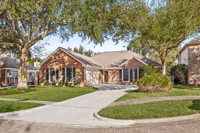 126 Rushton Circle, League City, TX 77573