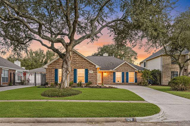 126 Rushton Circle, League City, TX 77573