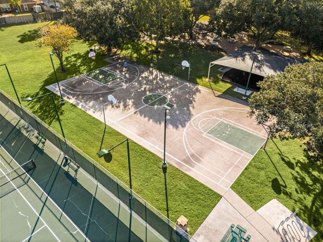 126 Rushton Circle, League City, TX 77573