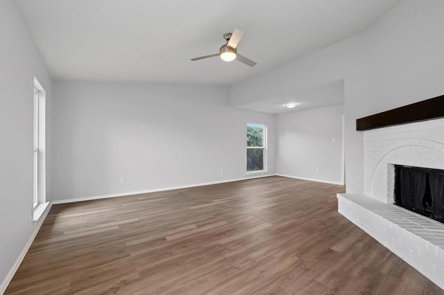 4909 N Colony Boulevard, The Colony, TX 75056