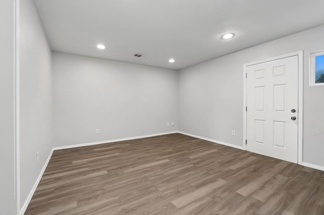 4909 N Colony Boulevard, The Colony, TX 75056