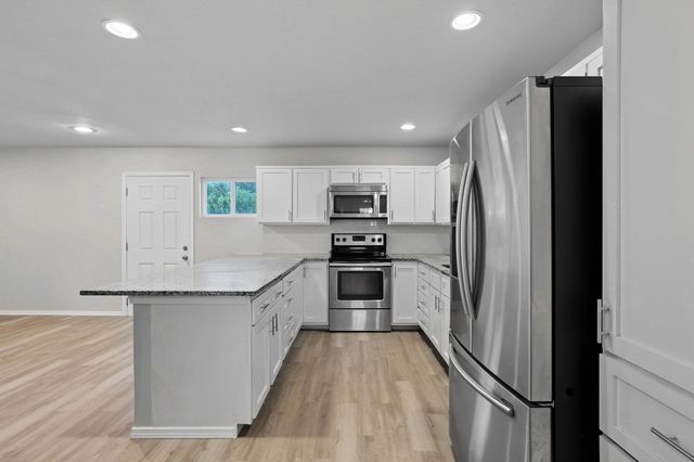 4909 N Colony Boulevard, The Colony, TX 75056