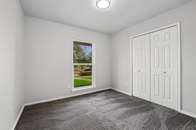 4909 N Colony Boulevard, The Colony, TX 75056