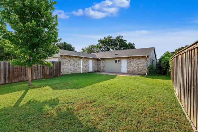 4909 N Colony Boulevard, The Colony, TX 75056
