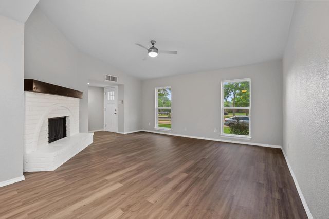 4909 N Colony Boulevard, The Colony, TX 75056
