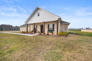 376 Liberty Drive, Leesville, LA 71446