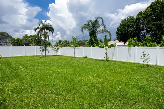 2341 SE Mariola Avenue, Port St. Lucie, Port St Lucie, FL 34952