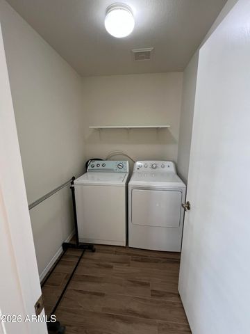 6570 S Cypress Point Drive, Chandler, AZ 85249